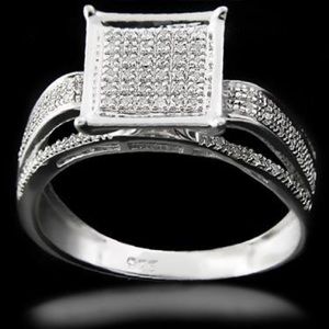 Gorgeous White Gold over Sterling Silver 1/2 Cttw size 7 ring.